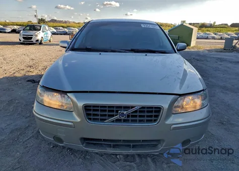 2006 Volvo S60 2.5T z USA, uszkodzony, nr VIN YV1RS592362555079